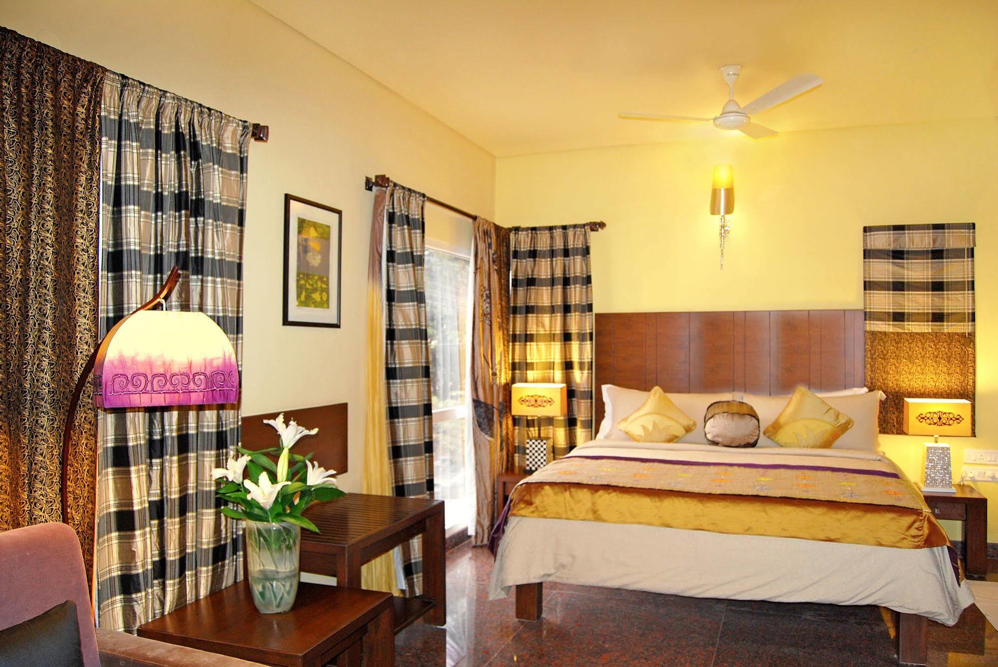 Justa Indiranagar Aparthotel Bangalore Exterior foto